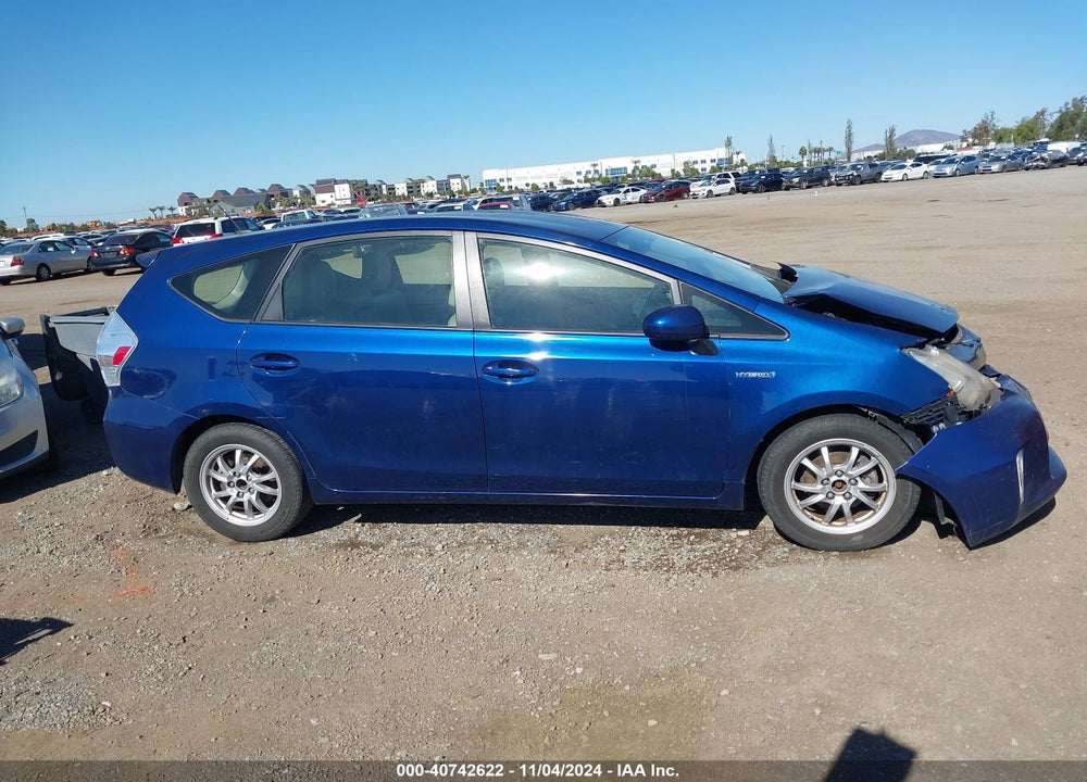 2013 TOYOTA PRIUS V THREE VIN: JTDZN3EUXD3213547