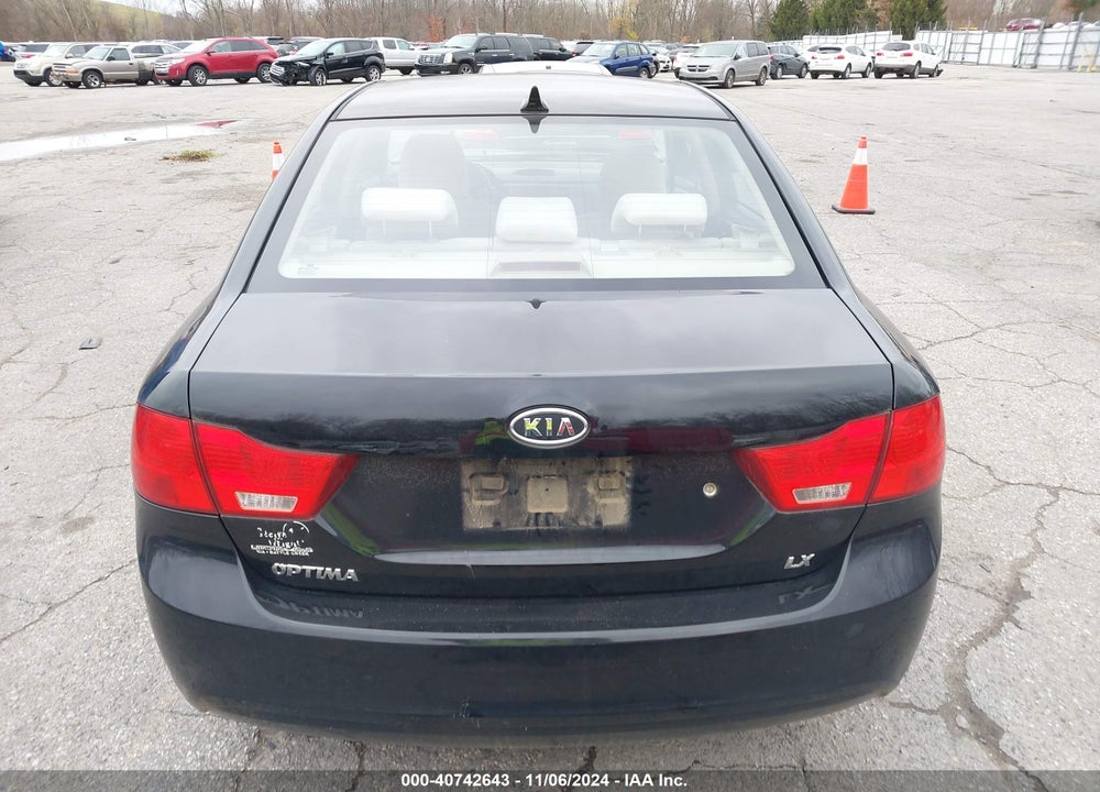 2009 KIA OPTIMA LX VIN: KNAGE228595323598