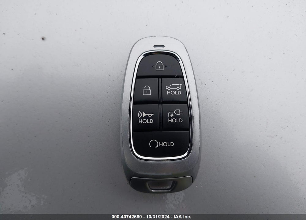2023 HYUNDAI IONIQ 5 SEL VIN: KM8KNDAF1PU147401