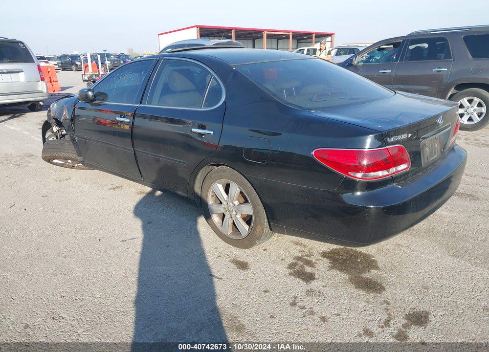 2005 LEXUS ES 330 VIN: JTHBA30G155123982