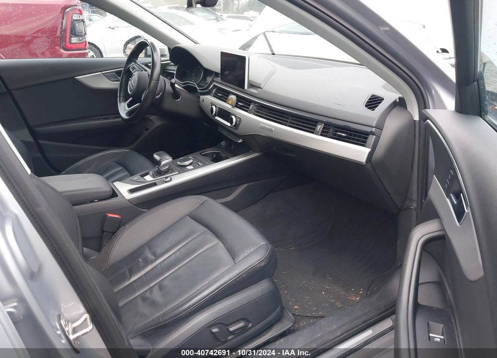 2017 AUDI A4 2.0T PREMIUM VIN: WAUANAF42HN026777