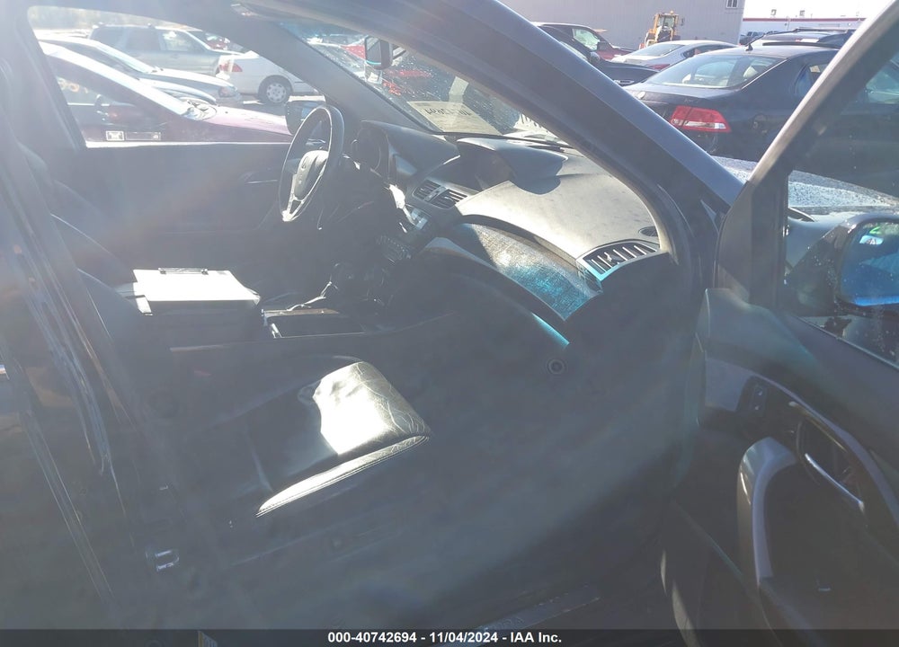 2011 ACURA MDX TECHNOLOGY PACKAGE VIN: 2HNYD2H66BH512253