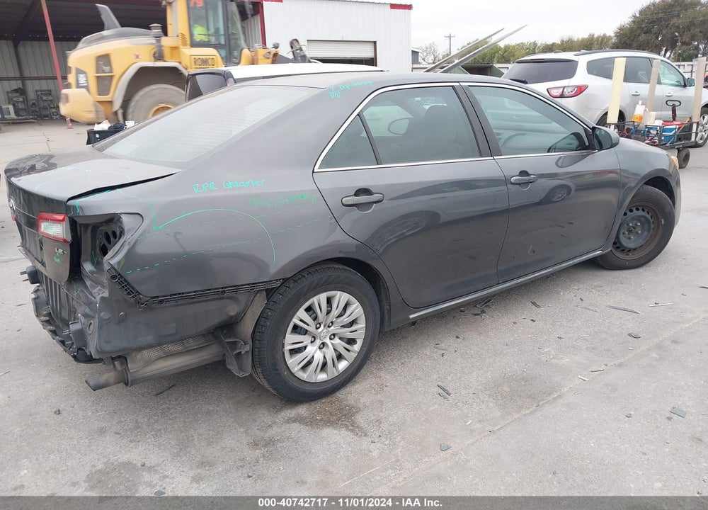 2013 TOYOTA CAMRY LE VIN: 4T1BF1FK5DU228785