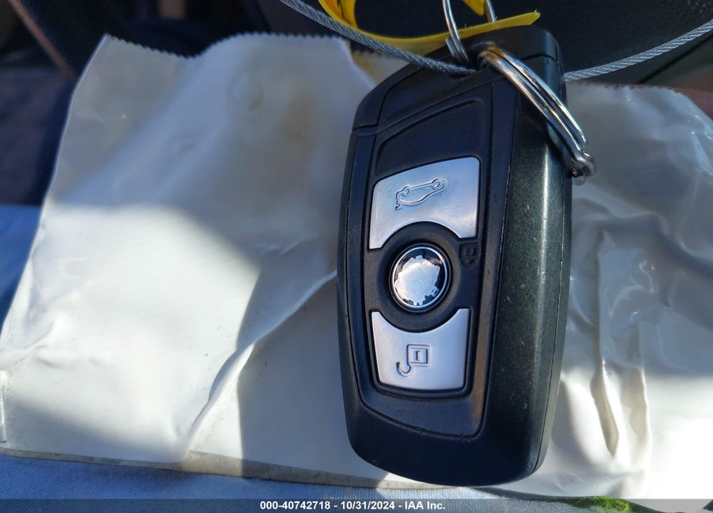 2013 BMW 328I VIN: WBA3C1C59DK105029