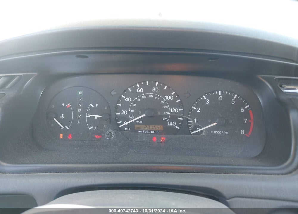 2001 TOYOTA CAMRY LE VIN: JT2BG22K710551812