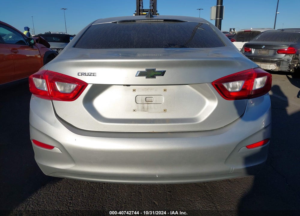 2017 CHEVROLET CRUZE LS AUTO VIN: 1G1BC5SMXH7123734