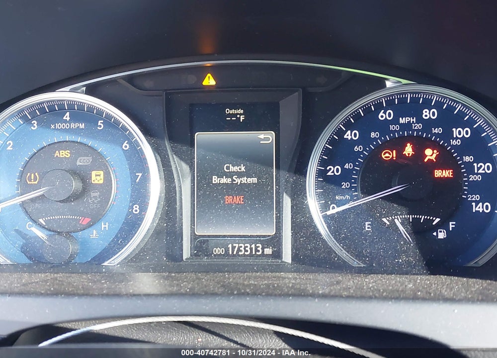 2016 TOYOTA CAMRY LE VIN: 4T1BF1FK2GU179162