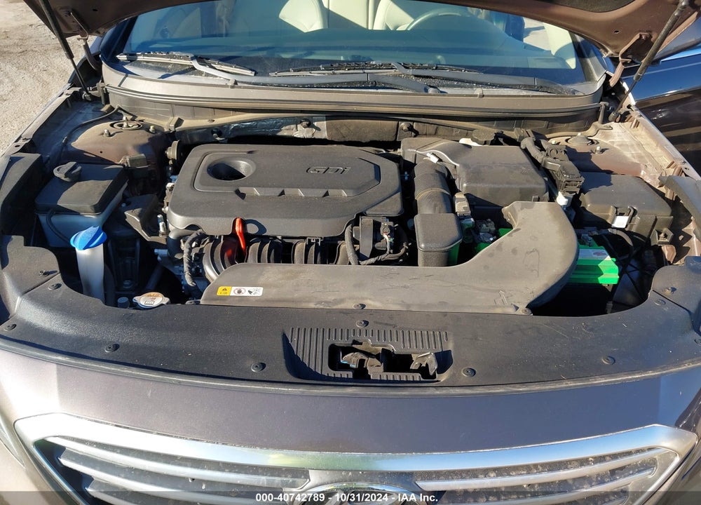 2015 HYUNDAI SONATA SE VIN: 5NPE24AF7FH199800
