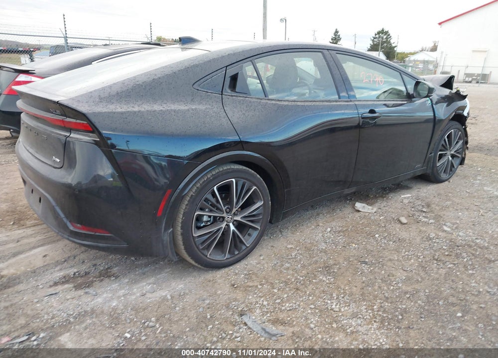 2024 TOYOTA PRIUS XLE AWD-E VIN: JTDADABU5R3015605