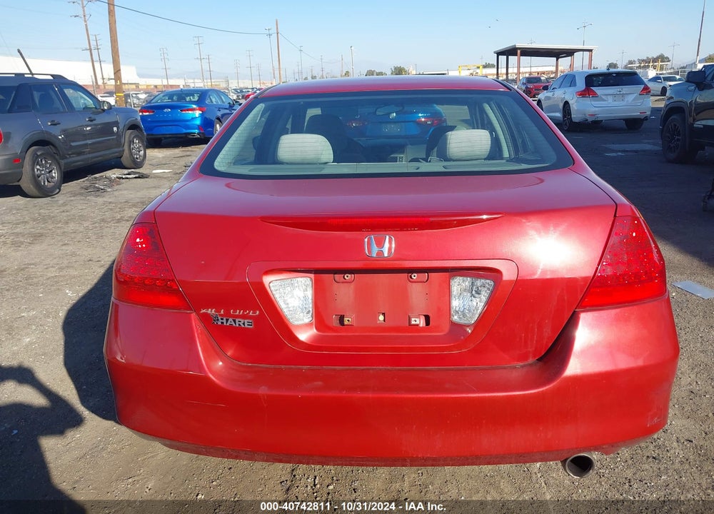 2007 HONDA ACCORD 2.4 EX VIN: 1HGCM56787A103739