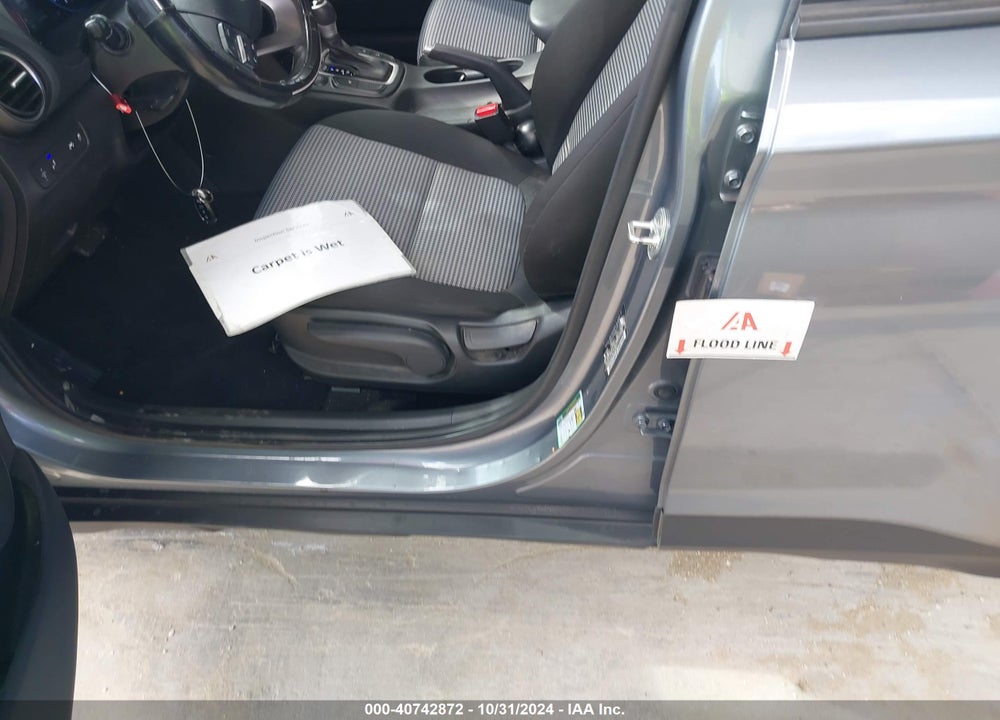 2021 HYUNDAI KONA SEL VIN: KM8K22AA1MU703977