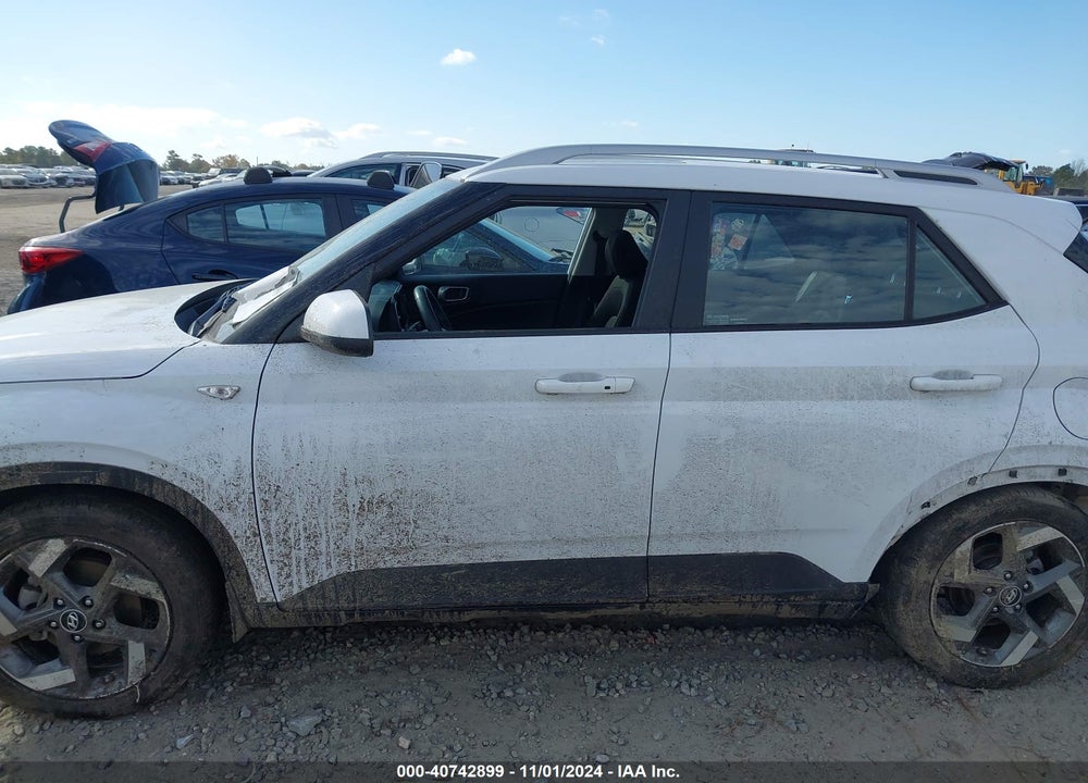 2021 HYUNDAI VENUE SEL VIN: KMHRC8A32MU099307