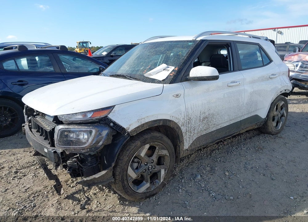 2021 HYUNDAI VENUE SEL VIN: KMHRC8A32MU099307