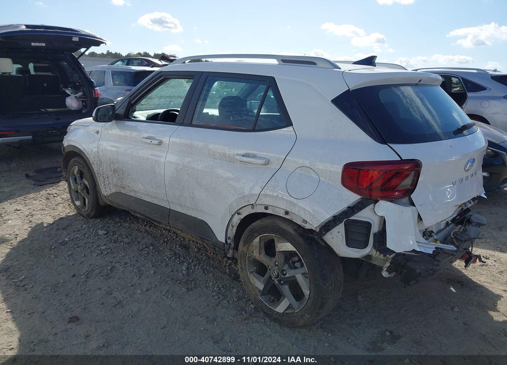 2021 HYUNDAI VENUE SEL VIN: KMHRC8A32MU099307