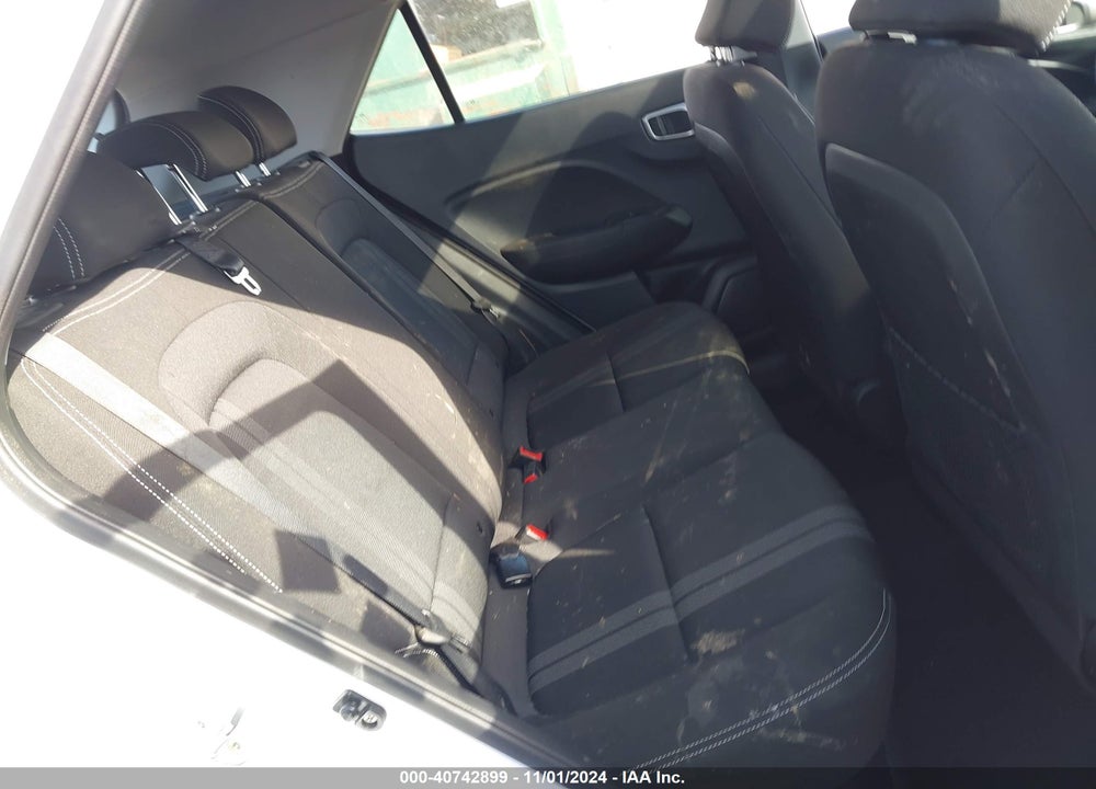 2021 HYUNDAI VENUE SEL VIN: KMHRC8A32MU099307