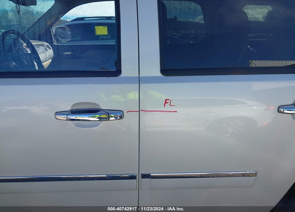 2012 GMC YUKON DENALI VIN: 1GKS2EEFXCR107378