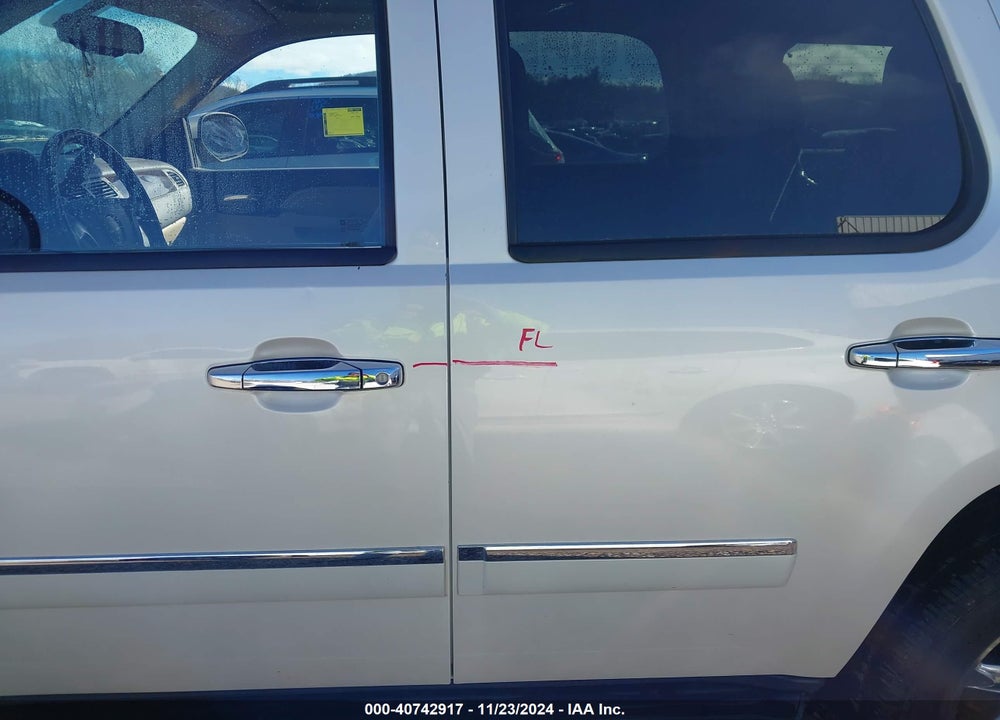 2012 GMC YUKON DENALI VIN: 1GKS2EEFXCR107378