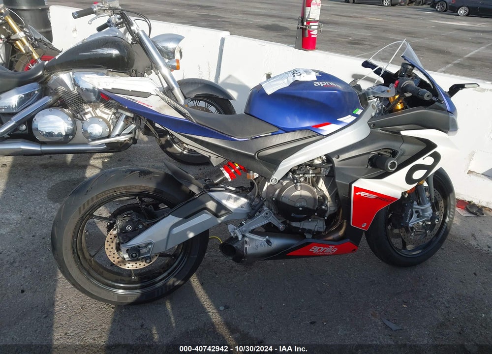 2023 APRILIA RS 660 VIN: ZD4KSUG00PS001863