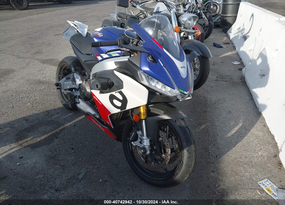 2023 APRILIA RS 660 VIN: ZD4KSUG00PS001863