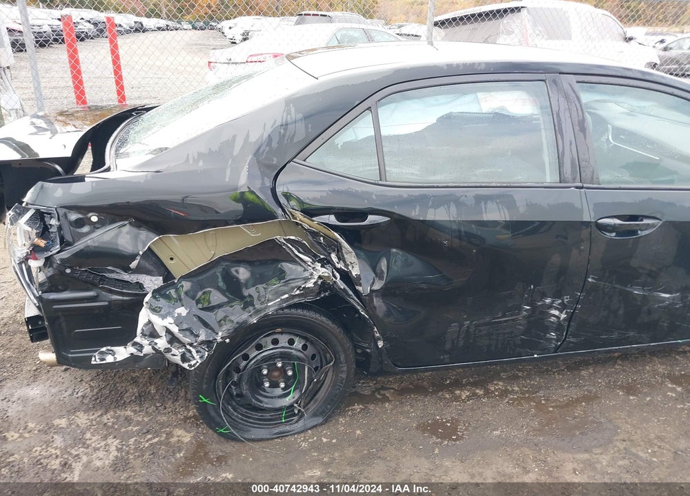 2019 TOYOTA COROLLA LE VIN: 2T1BURHE1KC164187