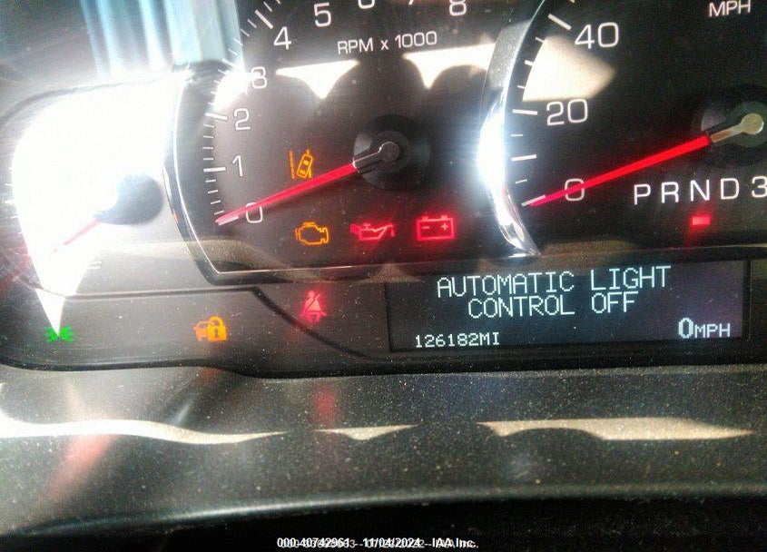 2011 CADILLAC DTS PLATINUM COLLECTION VIN: 1G6KP5ES9BU148769