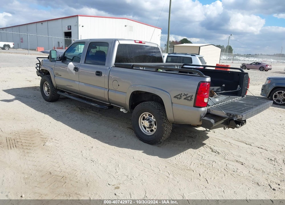 2006 CHEVROLET SILVERADO 2500HD LT1 VIN: 1GCHK23296F103154