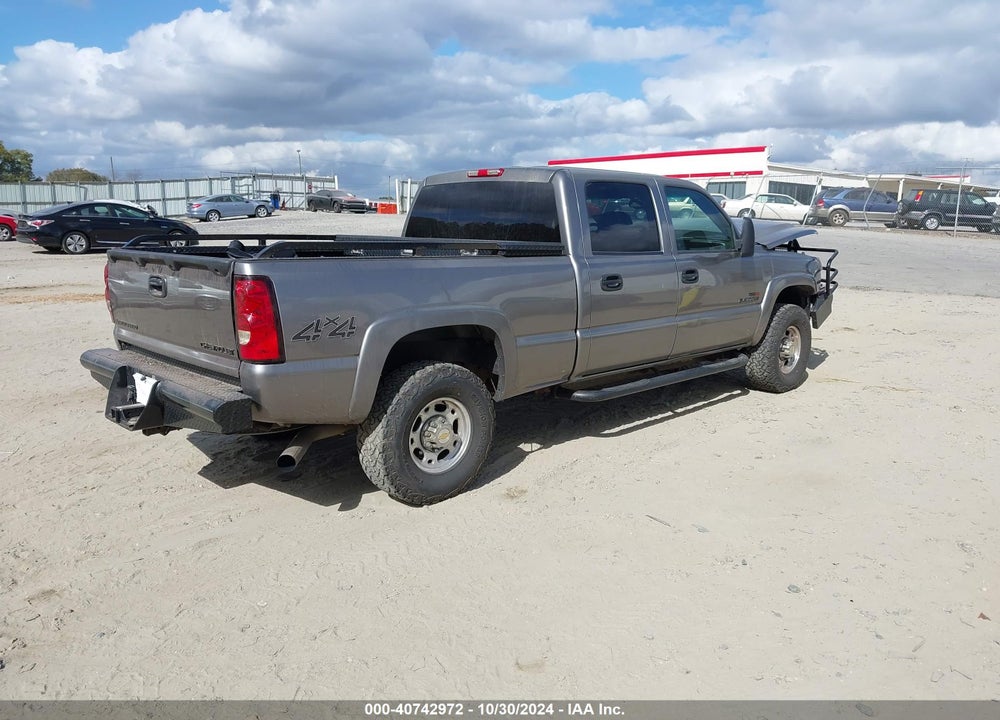 2006 CHEVROLET SILVERADO 2500HD LT1 VIN: 1GCHK23296F103154