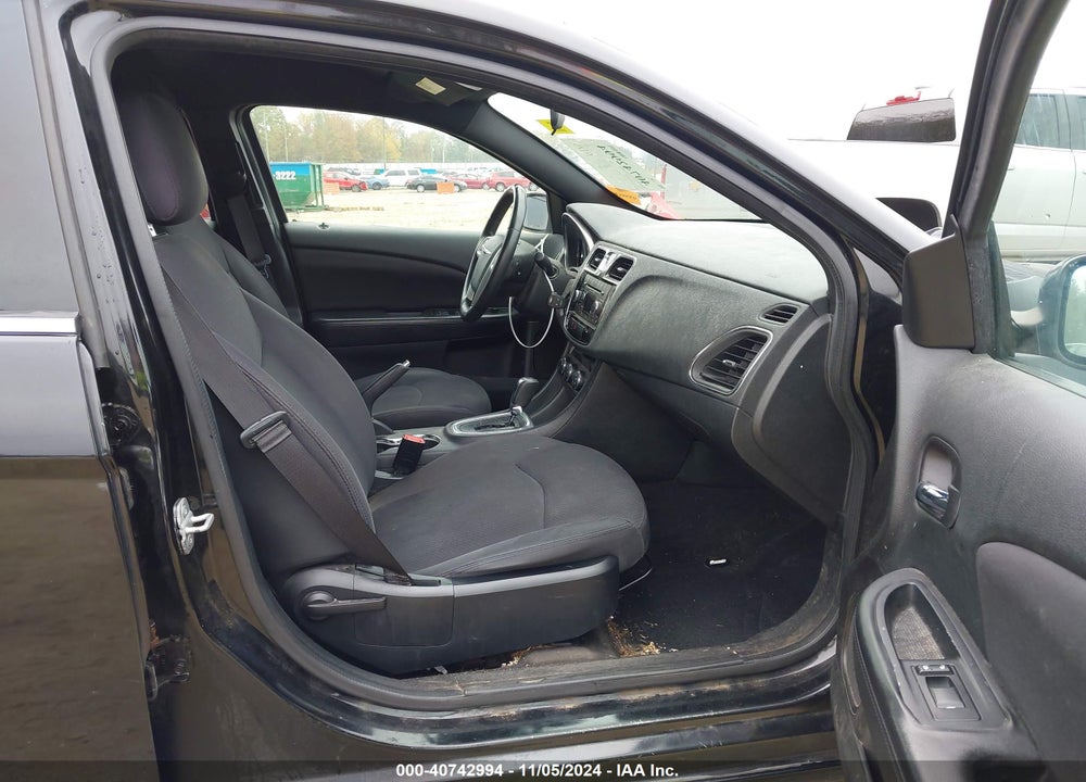 2013 CHRYSLER 200 TOURING VIN: 1C3CCBBG8DN723912