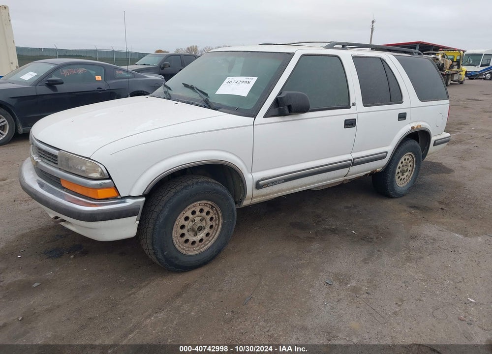 1999 CHEVROLET BLAZER LS VIN: 1GNDT13W7X2171817