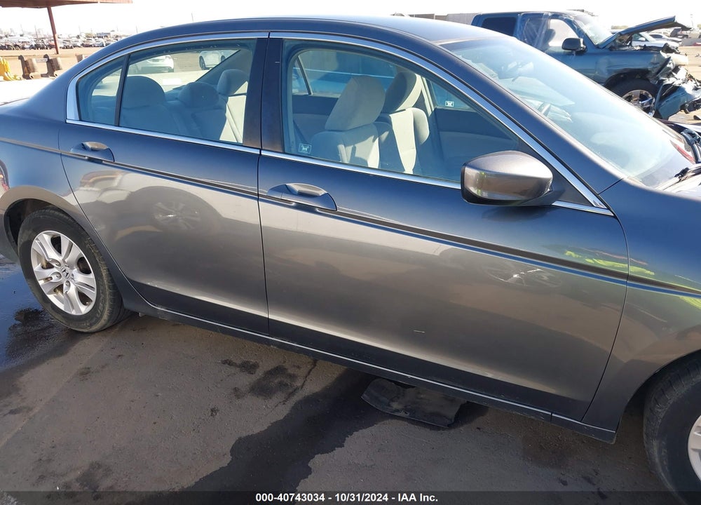 2009 HONDA ACCORD 2.4 LX-P VIN: 1HGCP26409A104947