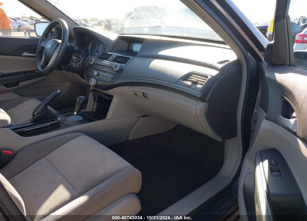 2009 HONDA ACCORD 2.4 LX-P VIN: 1HGCP26409A104947