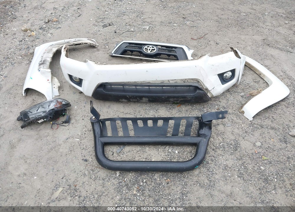 2014 TOYOTA TACOMA BASE V6 VIN: 3TMLU4EN6EM134917