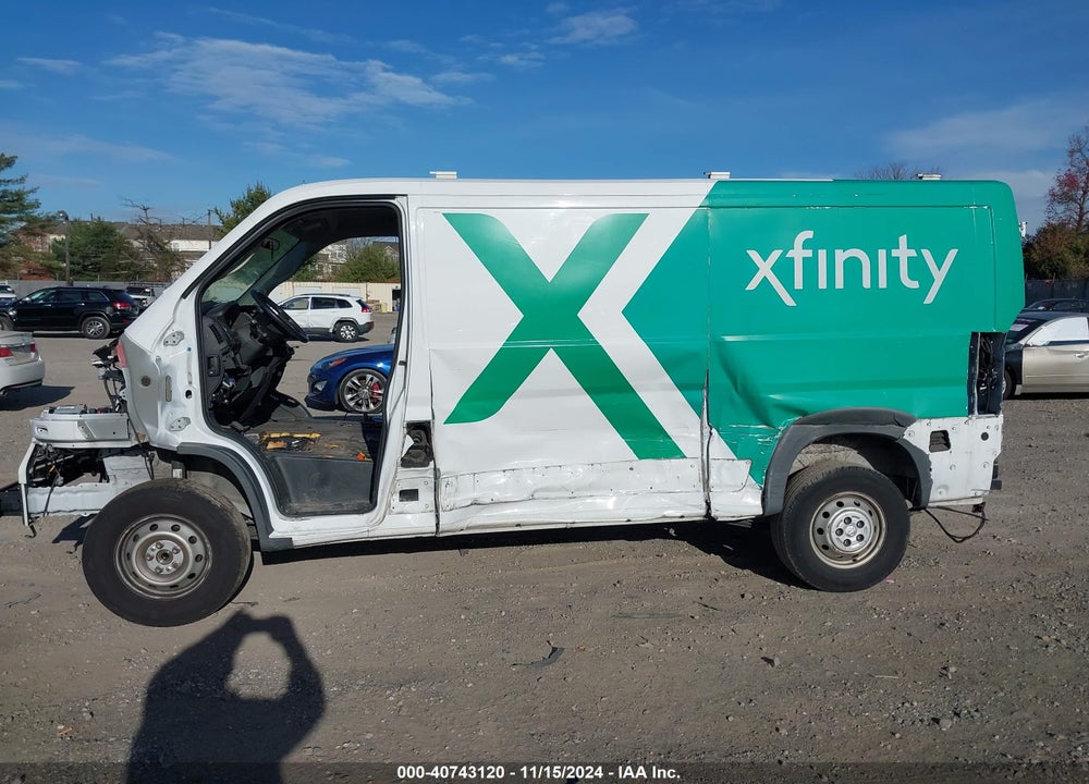 2018 RAM PROMASTER 1500 LOW ROOF 136 WB VIN: 3C6TRVAG1JE152736