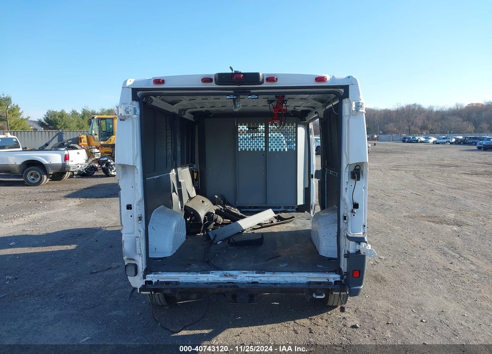 2018 RAM PROMASTER 1500 LOW ROOF 136 WB VIN: 3C6TRVAG1JE152736