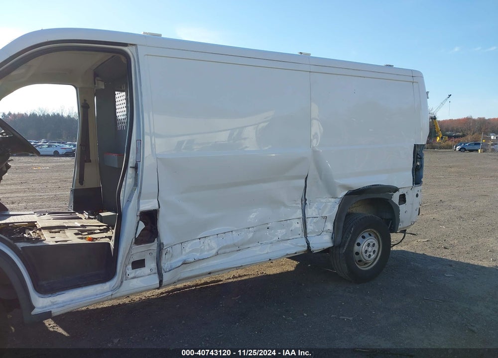2018 RAM PROMASTER 1500 LOW ROOF 136 WB VIN: 3C6TRVAG1JE152736