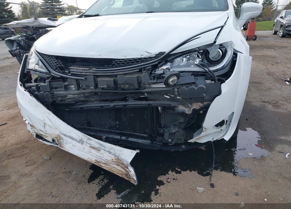 2018 CHRYSLER PACIFICA TOURING L PLUS VIN: 2C4RC1EG6JR261618