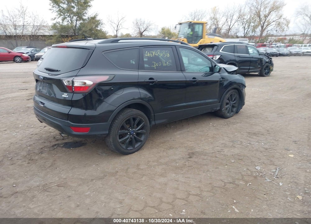 2017 FORD ESCAPE SE VIN: 1FMCU9G93HUB44054