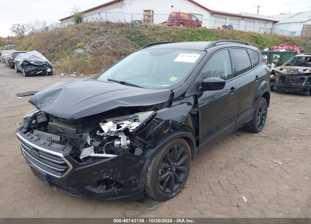 2017 FORD ESCAPE SE VIN: 1FMCU9G93HUB44054