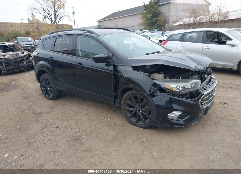 2017 FORD ESCAPE SE VIN: 1FMCU9G93HUB44054