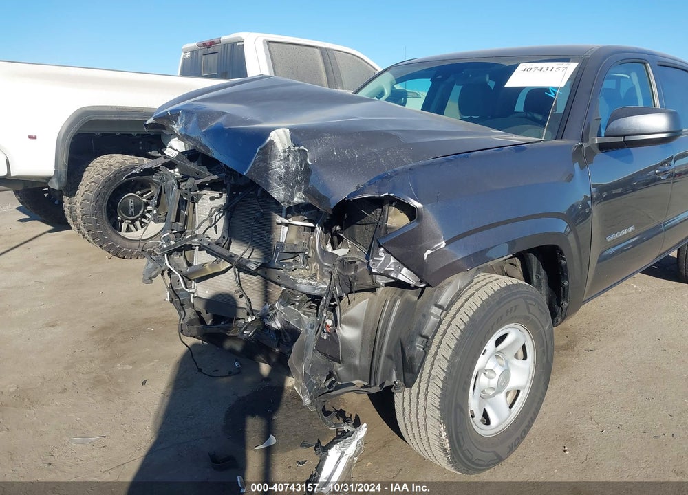 2019 TOYOTA TACOMA SR5 VIN: 5TFAX5GN0KX155737