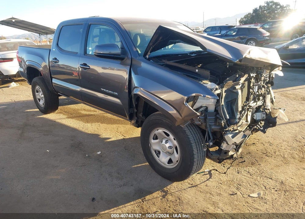2019 TOYOTA TACOMA SR5 VIN: 5TFAX5GN0KX155737