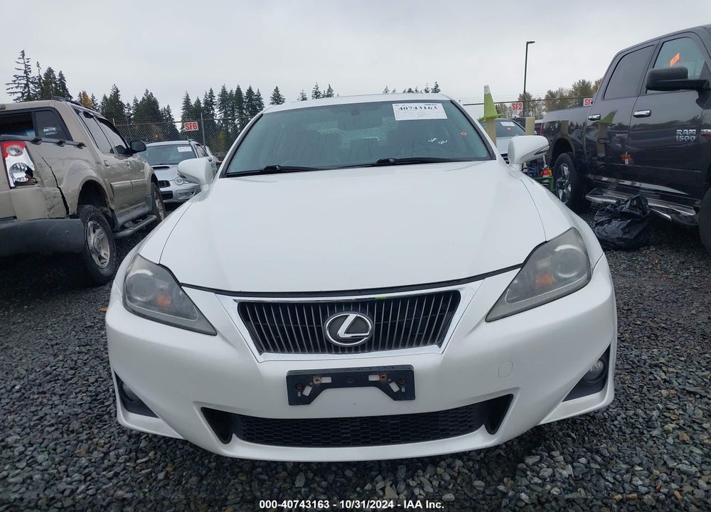 2011 LEXUS IS 250 VIN: JTHCF5C22B5049601