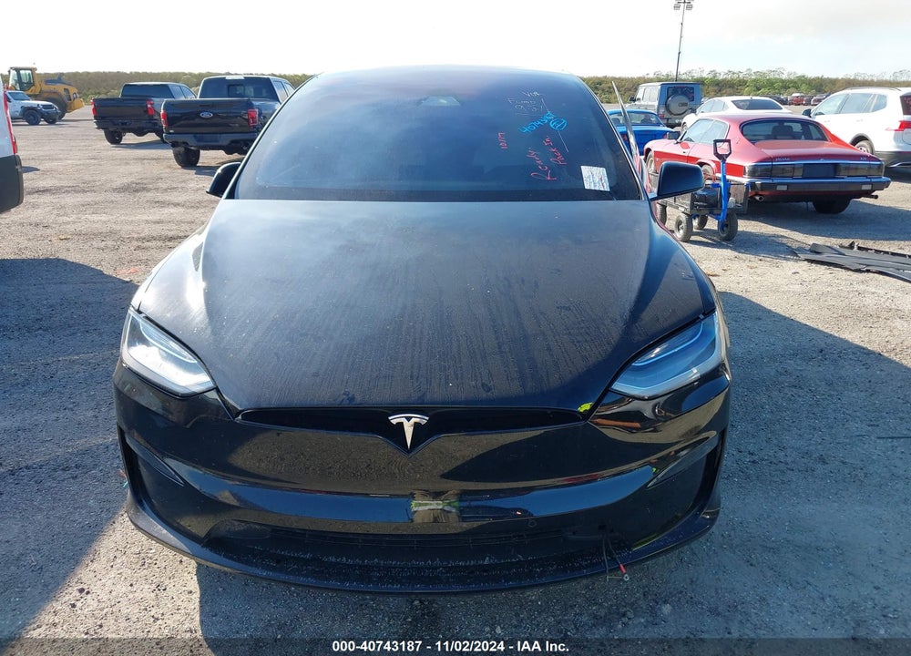 2022 TESLA MODEL X PLAID TRI MOTOR ALL-WHEEL DRIVE VIN: 7SAXCBE69NF331976