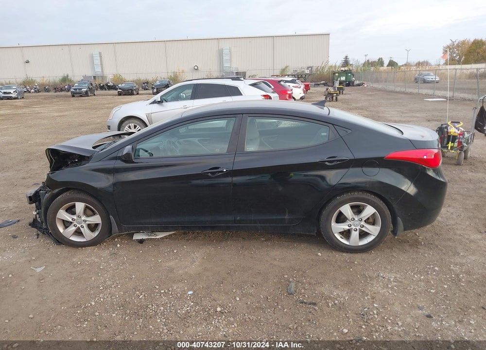 2013 HYUNDAI ELANTRA GLS VIN: KMHDH4AE3DU547995