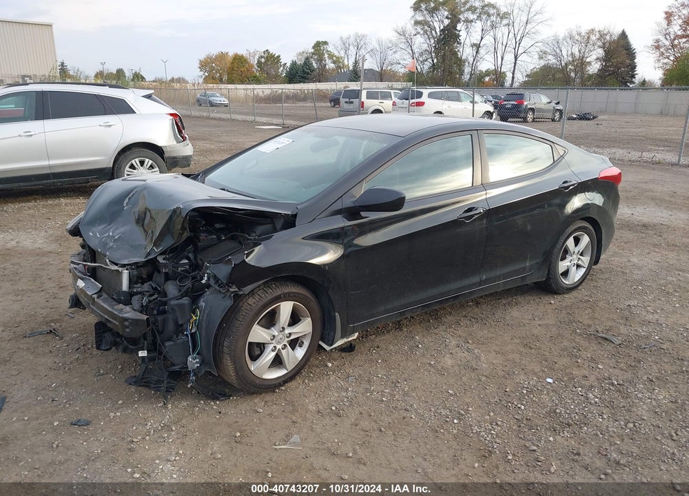 2013 HYUNDAI ELANTRA GLS VIN: KMHDH4AE3DU547995