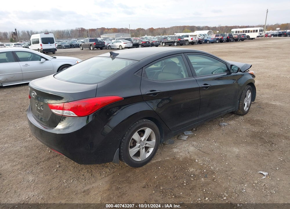 2013 HYUNDAI ELANTRA GLS VIN: KMHDH4AE3DU547995