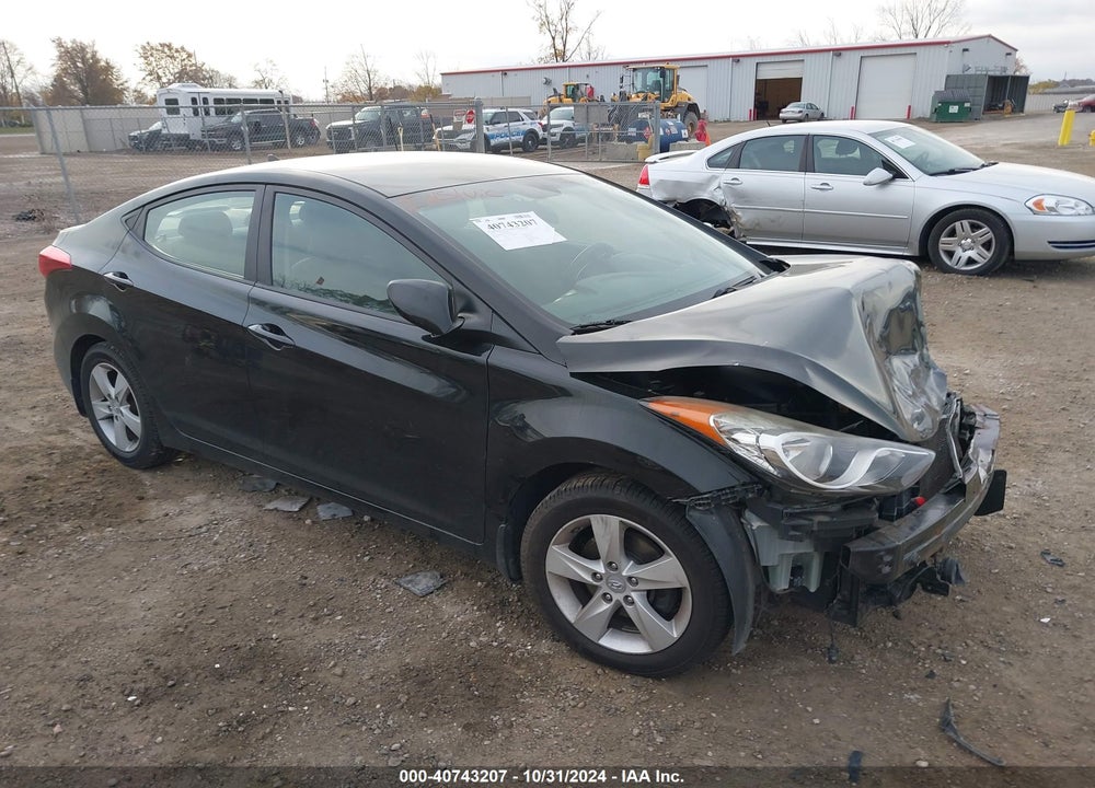 2013 HYUNDAI ELANTRA GLS VIN: KMHDH4AE3DU547995