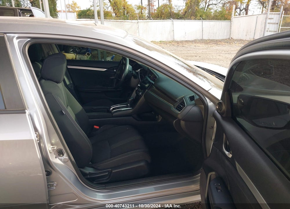2019 HONDA CIVIC EX VIN: 19XFC1F30KE214084