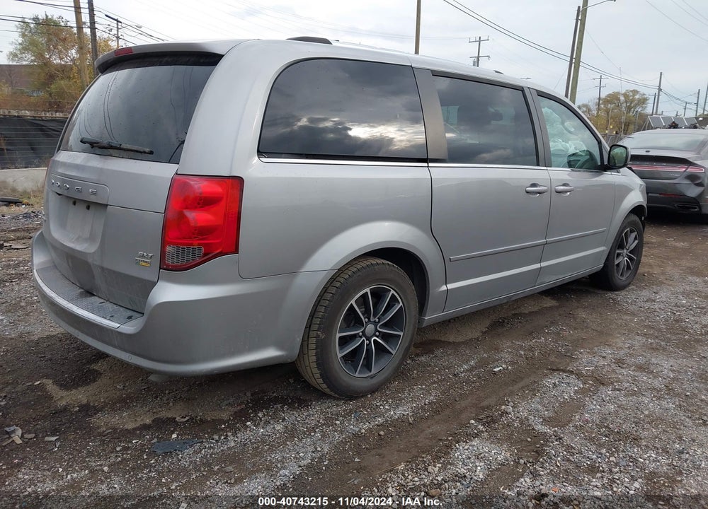 2017 DODGE GRAND CARAVAN VIN: 2C4RDGCG5HR605520