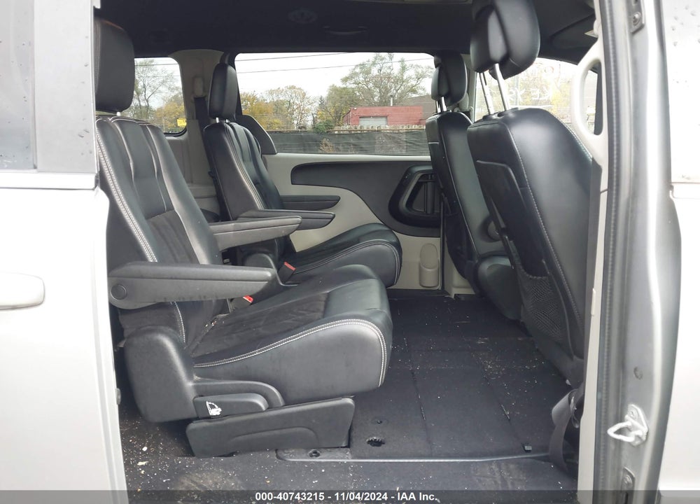 2017 DODGE GRAND CARAVAN VIN: 2C4RDGCG5HR605520